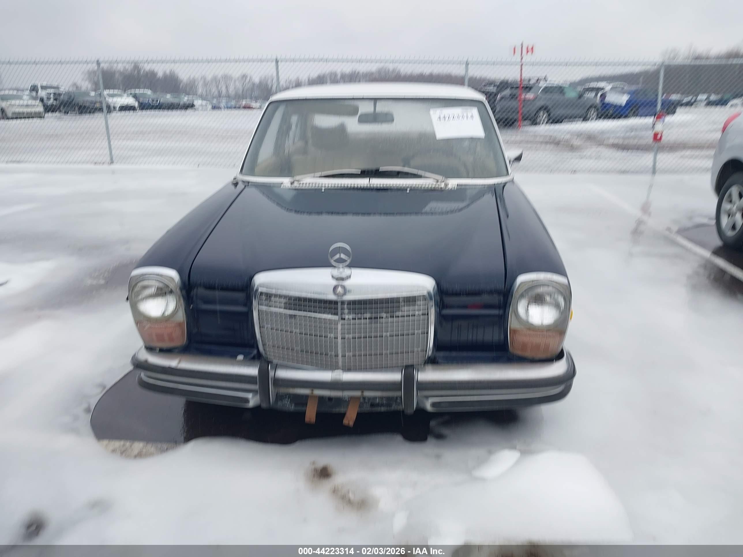 1972 Mercedes-Benz #12