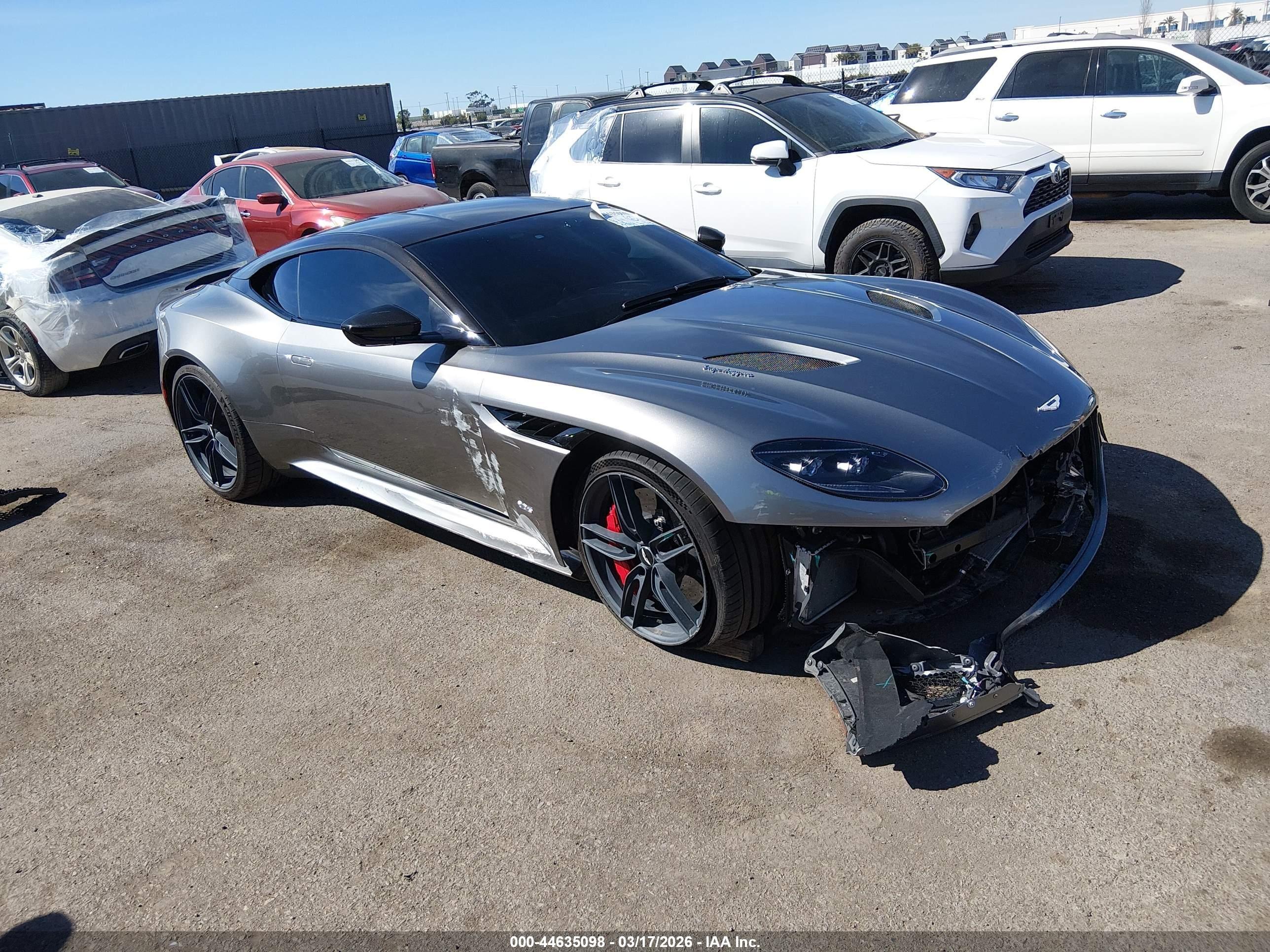 2019 Aston Martin #1