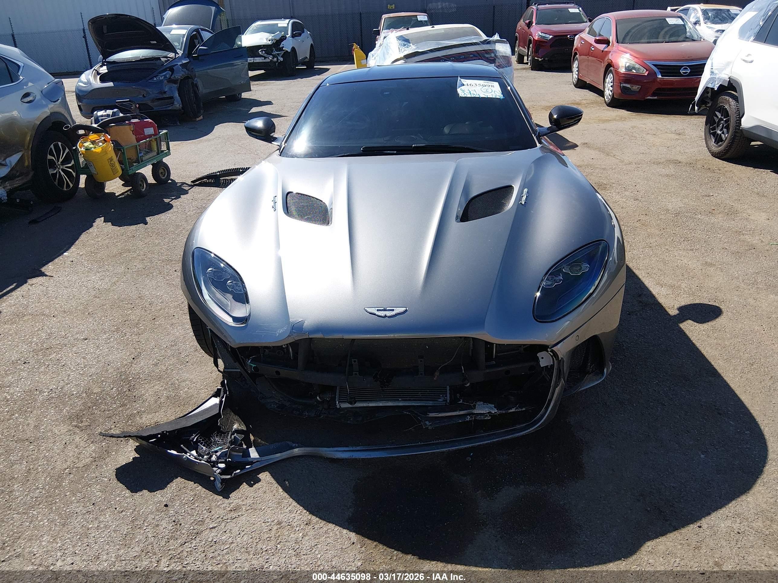 2019 Aston Martin #13