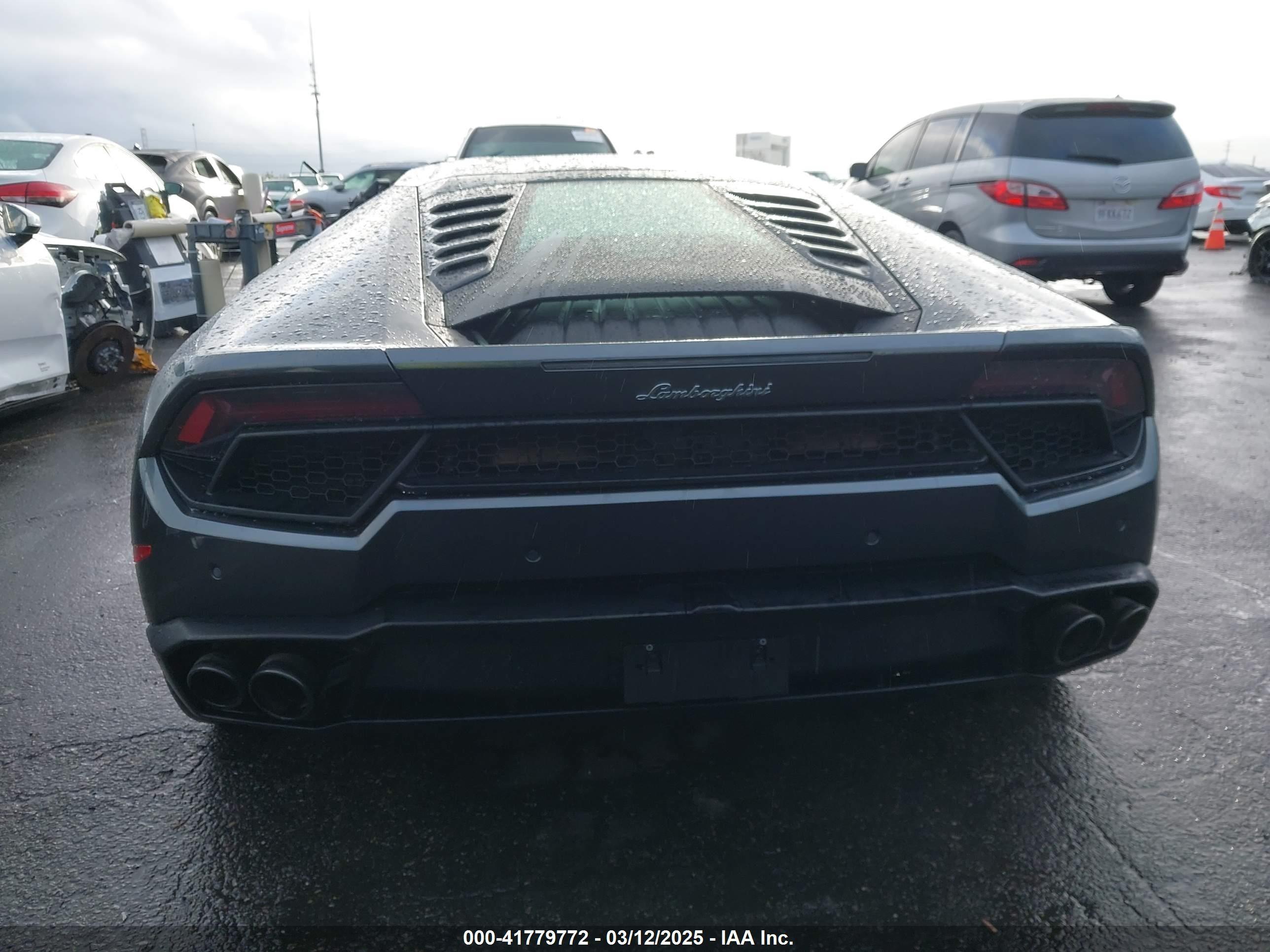 2017 Lamborghini #16