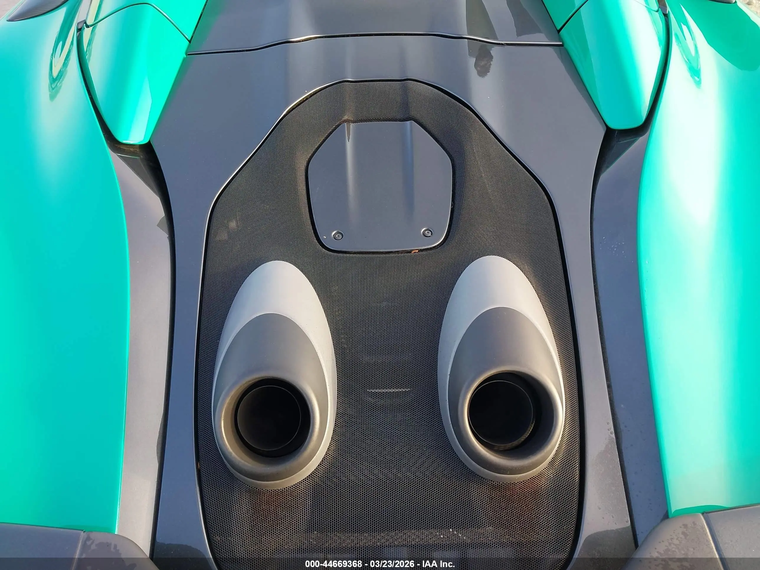 2020 McLaren #10