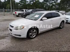2009 Chevrolet Malibu #2
