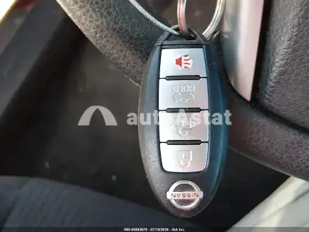 2015 Nissan #11